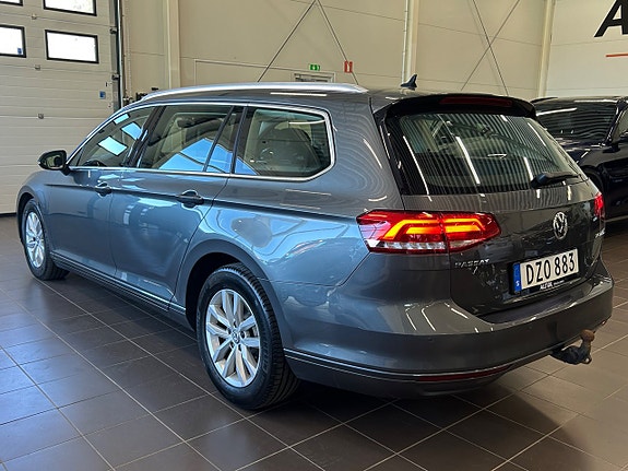 Volkswagen Passat 4 of 5