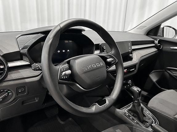 Skoda Fabia 9 of 13