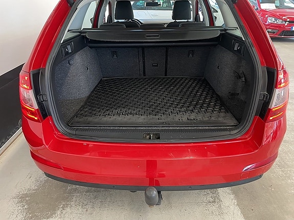 Skoda Octavia 8 of 21