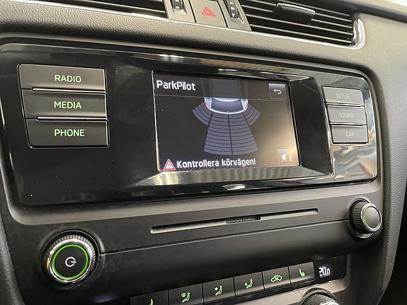 Skoda Octavia 18 of 21