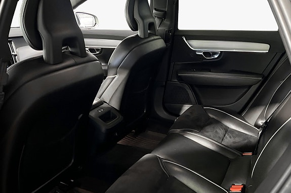Volvo V90 8 of 17