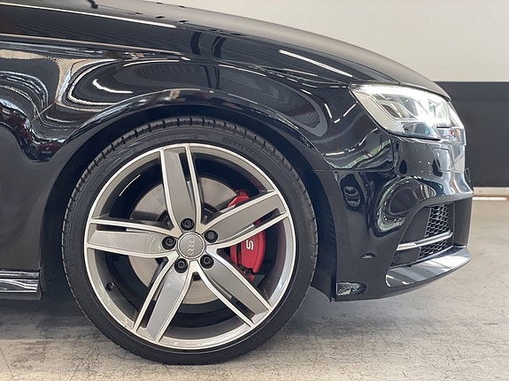 Audi S3 5 of 5