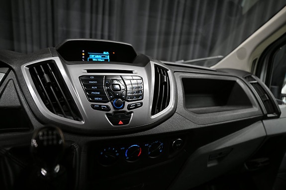 Ford Transit 25 of 29