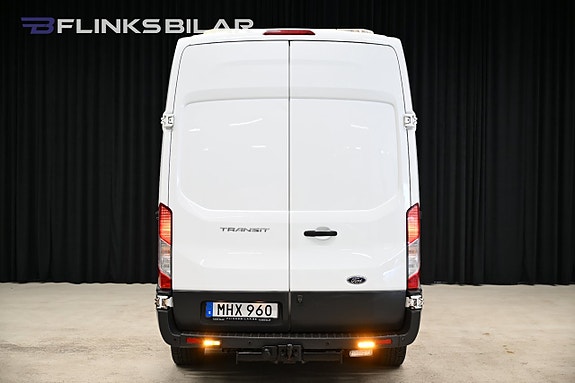 Ford Transit 16 of 29