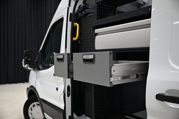 Ford Transit 14 of 29