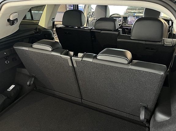 Volkswagen Tayron 12 of 17