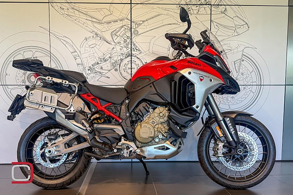 Ducati Multistrada V4 Rally Travel & Radar 2 of 5