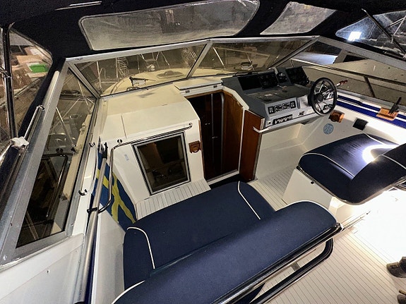 Princess 286 Riviera -91, Volvo Penta AD41 maskiner 4 of 5