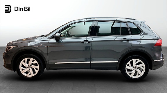 Volkswagen Tiguan 2 of 5