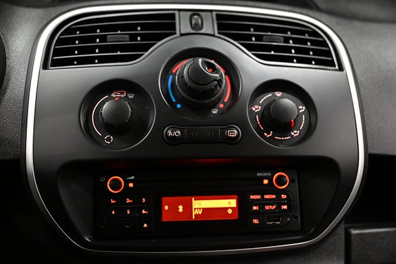 Renault Kangoo Maxi 21 of 25