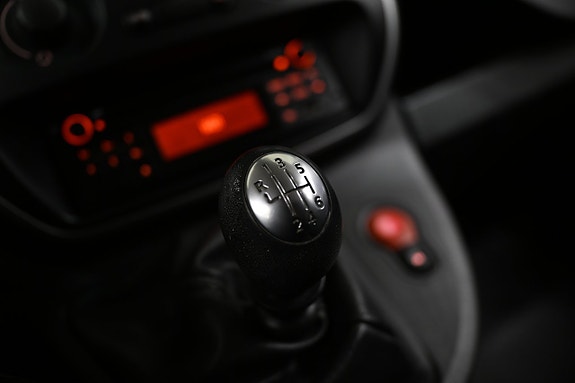 Renault Kangoo Maxi 19 of 25