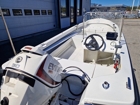 Crescent 465 Trader-19 Evinrude 30 DSL E-Tec-20 5 of 5