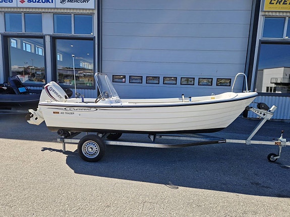 Crescent 465 Trader-19 Evinrude 30 DSL E-Tec-20 2 of 5