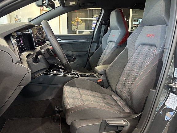 Volkswagen Golf I 9 of 20