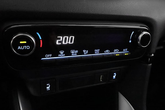 Toyota Yaris 23 of 30