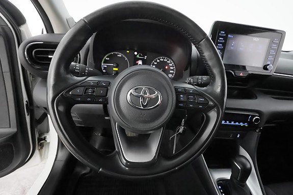 Toyota Yaris 14 of 30