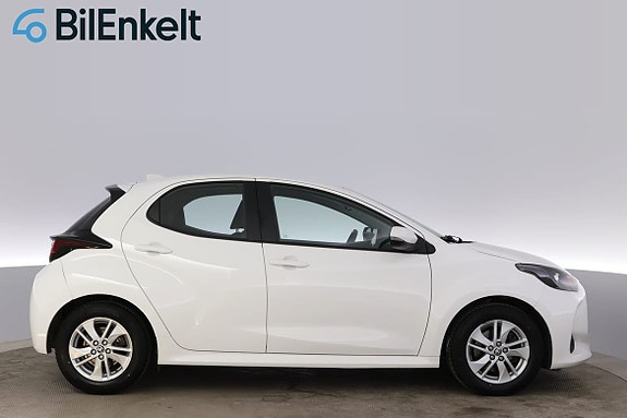 Toyota Yaris 2 of 30