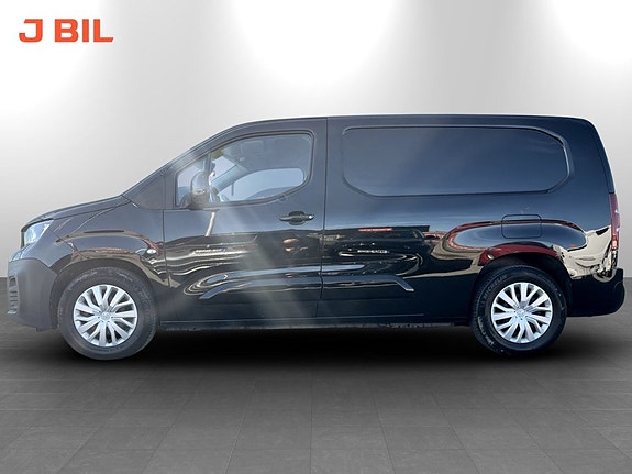 Peugeot e-Partner 3 of 5