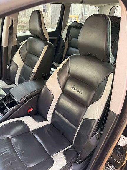 Volvo V70 6 of 12