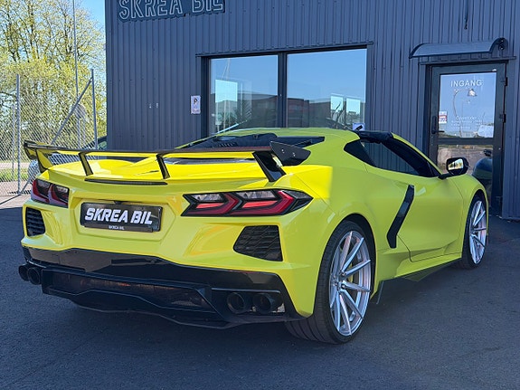 Chevrolet Corvette 13 of 25
