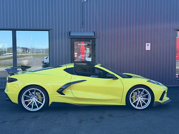 Chevrolet Corvette 8 of 25