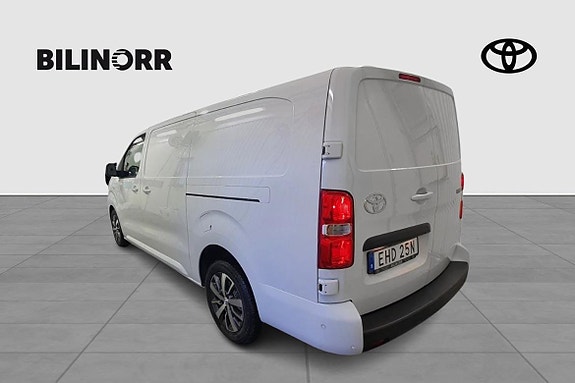 Toyota Proace 3 of 5