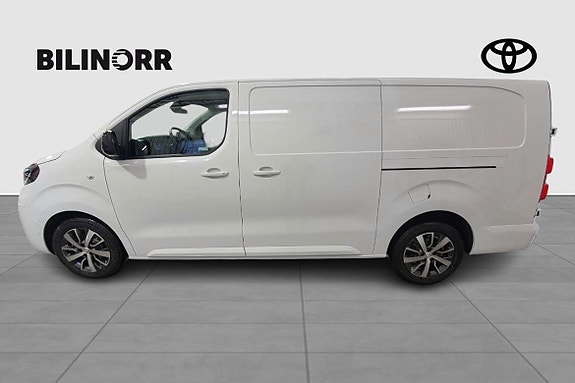 Toyota Proace 2 of 5