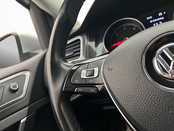 Volkswagen Golf Alltrack 14 of 30