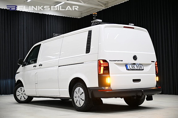 Volkswagen Transporter 6 of 30