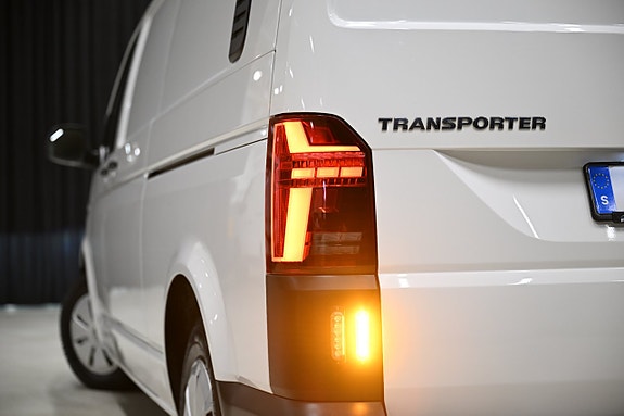 Volkswagen Transporter 20 of 30