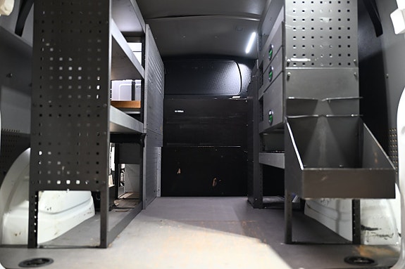 Volkswagen Transporter 13 of 30