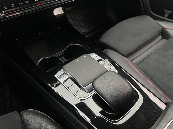 Mercedes-Benz A180 26 of 30