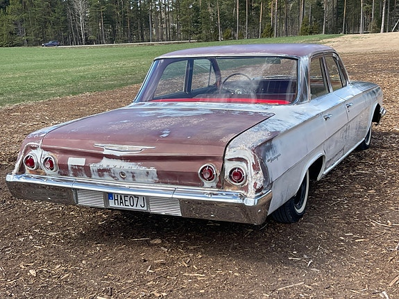 Chevrolet Biscayne 3 of 5