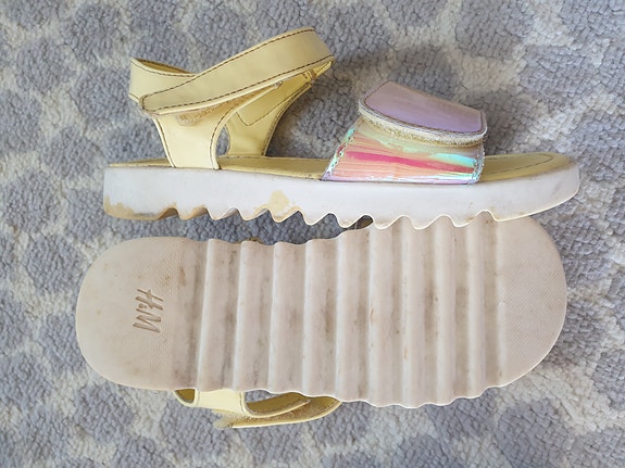 Product image 17 of 22
