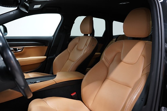 Volvo V90 Cross Country 6 of 22