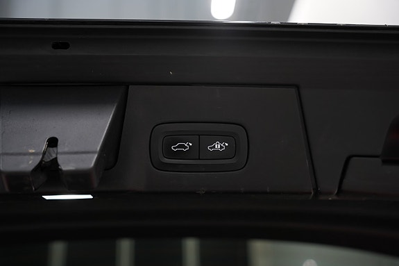 Volvo V90 Cross Country 22 of 22