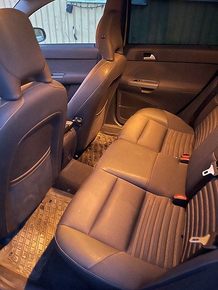 Volvo V50 9 of 10