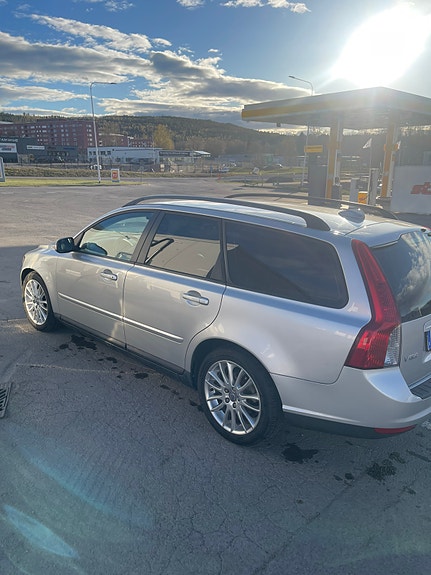 Volvo V50 5 of 10