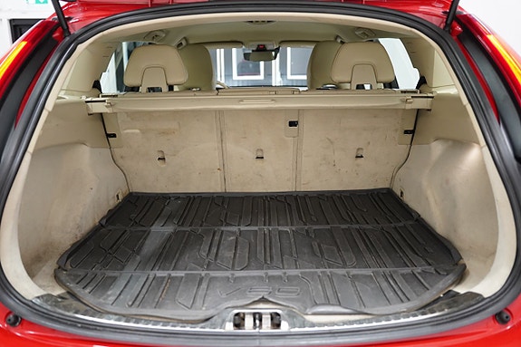 Volvo V60 Cross Country 19 of 19