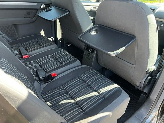Volkswagen Touran Cross 11 of 11