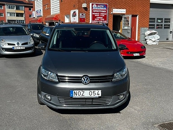 Volkswagen CrossTouran 3 of 5