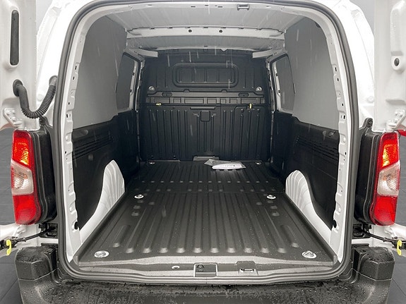 Peugeot Partner 4 of 14