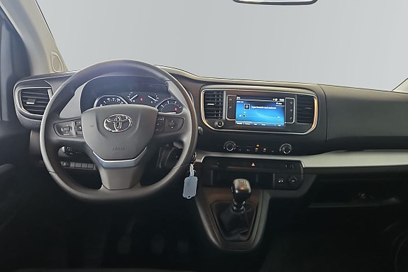 Toyota Proace Verso 16 of 30