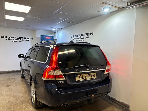 Volvo V70 4 of 18
