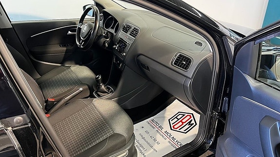 Volkswagen Polo 14 of 15