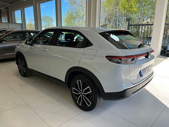 Honda HR-V 3 of 5