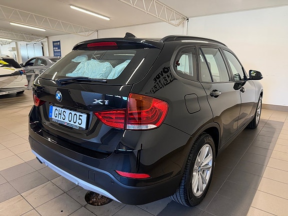 BMW X1 5 of 11