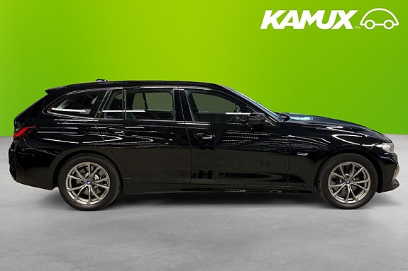 BMW 330e 2 of 5