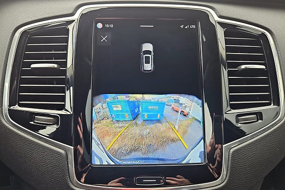Volvo XC90 26 of 27