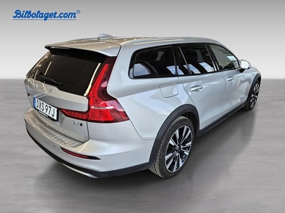 Volvo V60 Cross Country 5 of 5